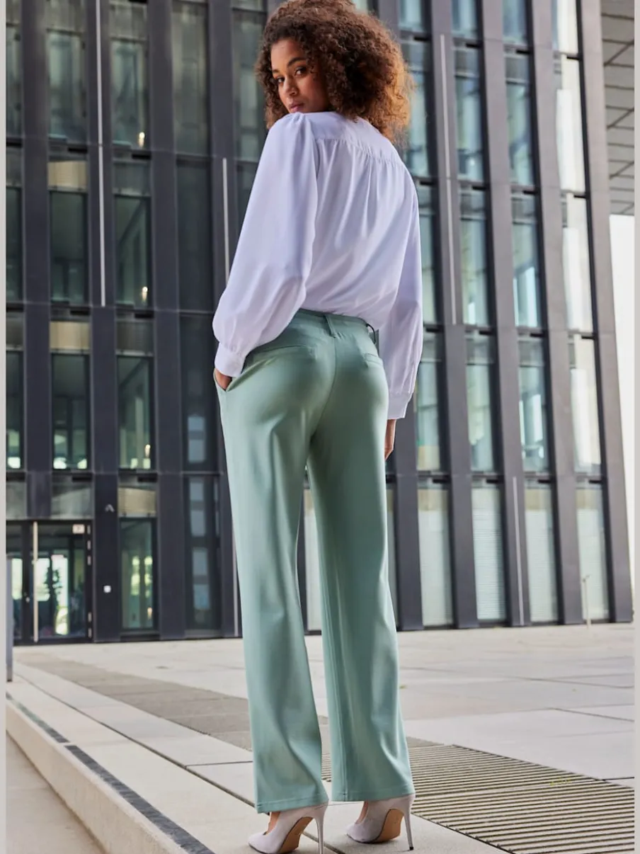 Pantalon d'intérieur avec taille élastique et matière douce