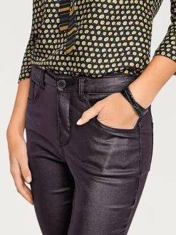 Pantalon effet ventre plat avec coupe skinny et brillance raffinée
