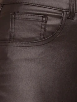 Pantalon effet ventre plat avec coupe skinny et brillance raffinée
