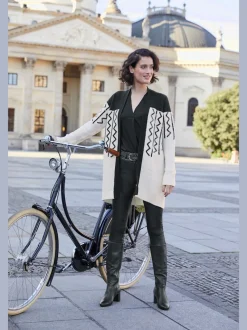Pantalon effet ventre plat avec coupe skinny et brillance raffinée