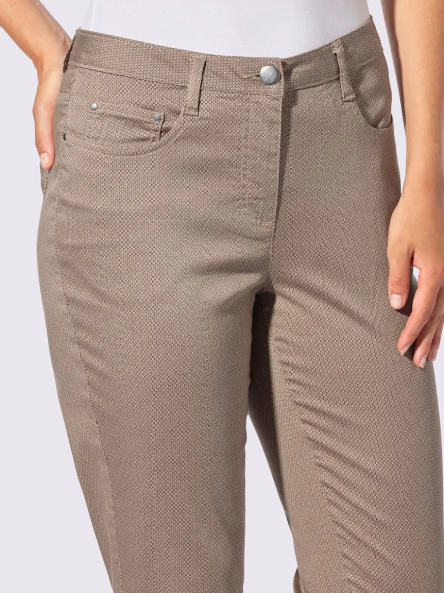 Pantalon 7/8 en coton à 5 poches et détails rivetés