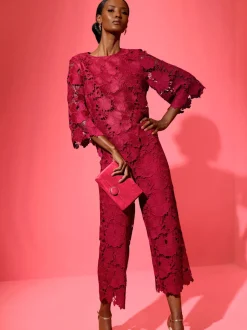 Pantalon 7/8 en dentelle avec motif floral féminin
