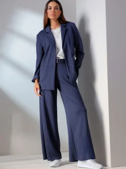 Pantalon en jersey fines rayures classiques