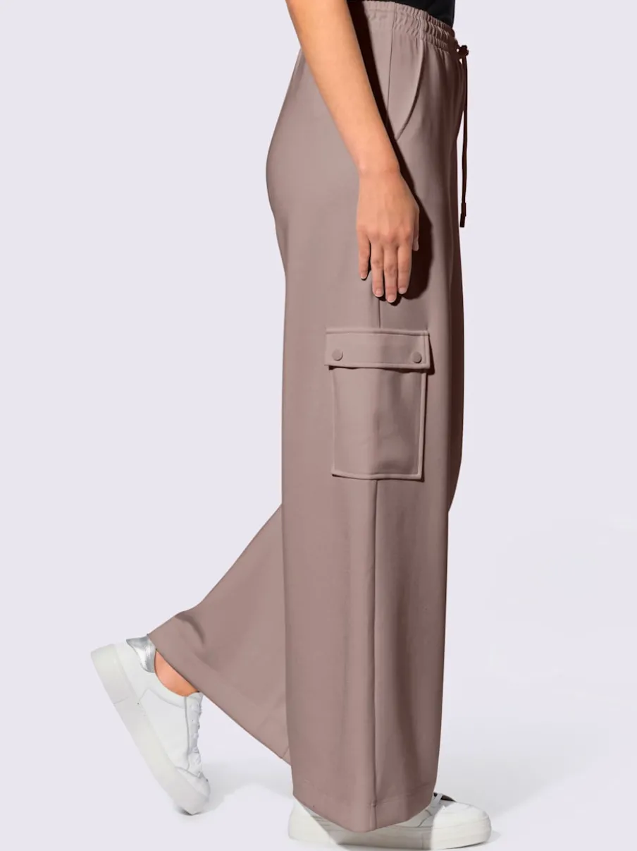 Pantalon en jersey à poches cargo larges confortables
