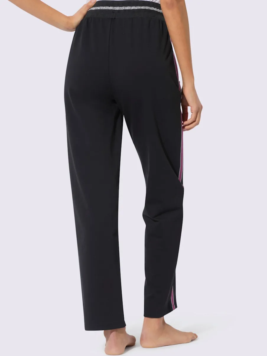 Pantalon en matière sweat avec motif léopard stylisé