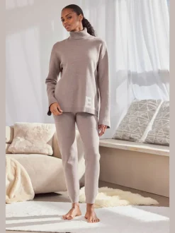 Pantalon en tricot doux à ceinture élastique et jambes étroites