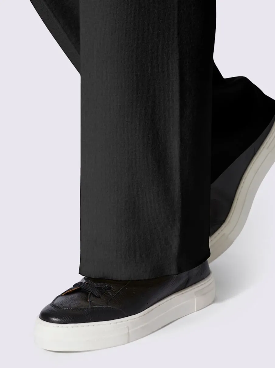 Pantalon en tricot nervures affinantes