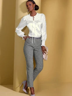 Pantalon en tweed avec ceinture et poches décoratives