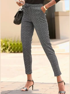 Pantalon jogpant en tissu confortable avec ceinture élastique et poches fendues