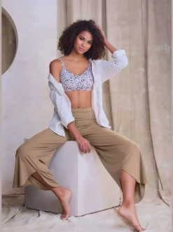Pantalon large jupe-culotte doux avec ourlet arrondi