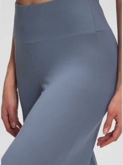 Pantalon large jupe-culotte doux avec ourlet arrondi