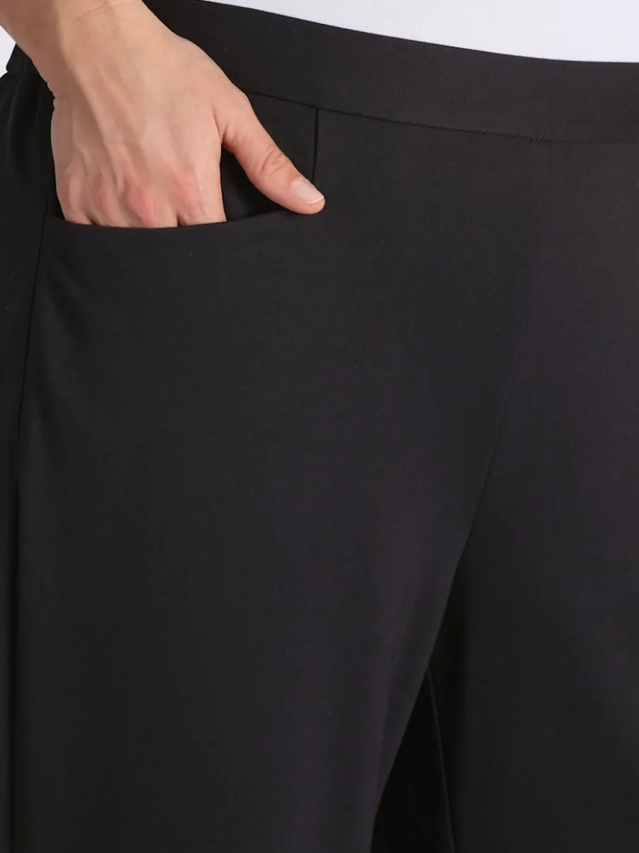 Pantalon ne marque pas grâce à la patte lisse devant