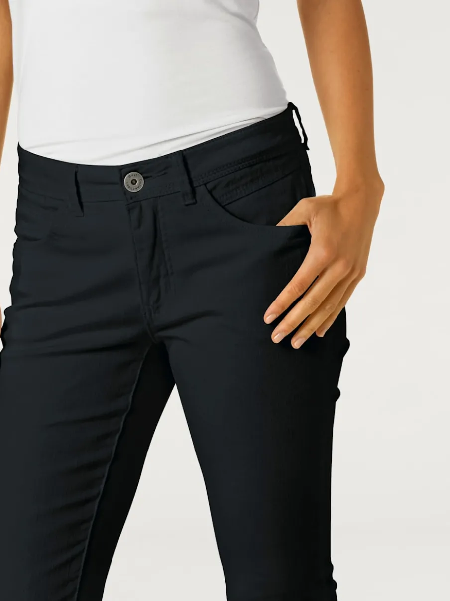Pantalons ajustés style décontracté avec Power Mesh intégré