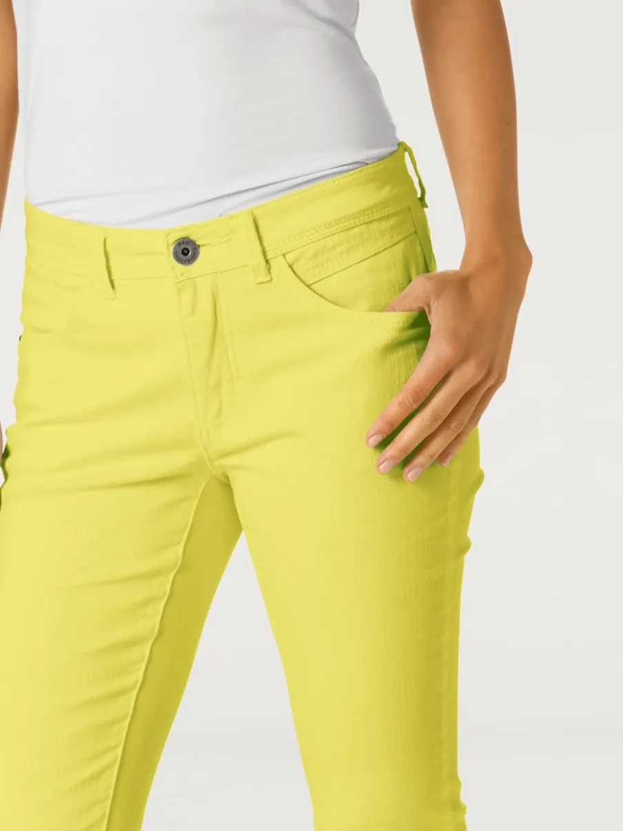 Pantalons ajustés style décontracté avec Power Mesh intégré