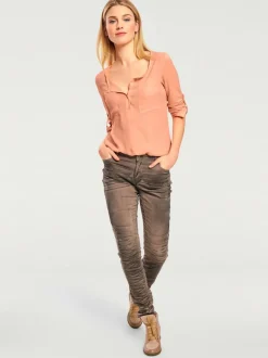 Pantalons boyfriend avec cinq poches au confort agréable