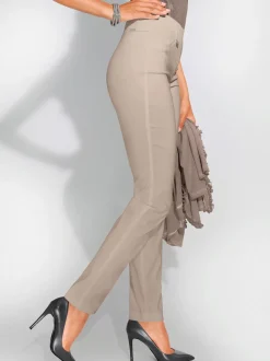 Pantalons confortables avec ceinture et fausses poches