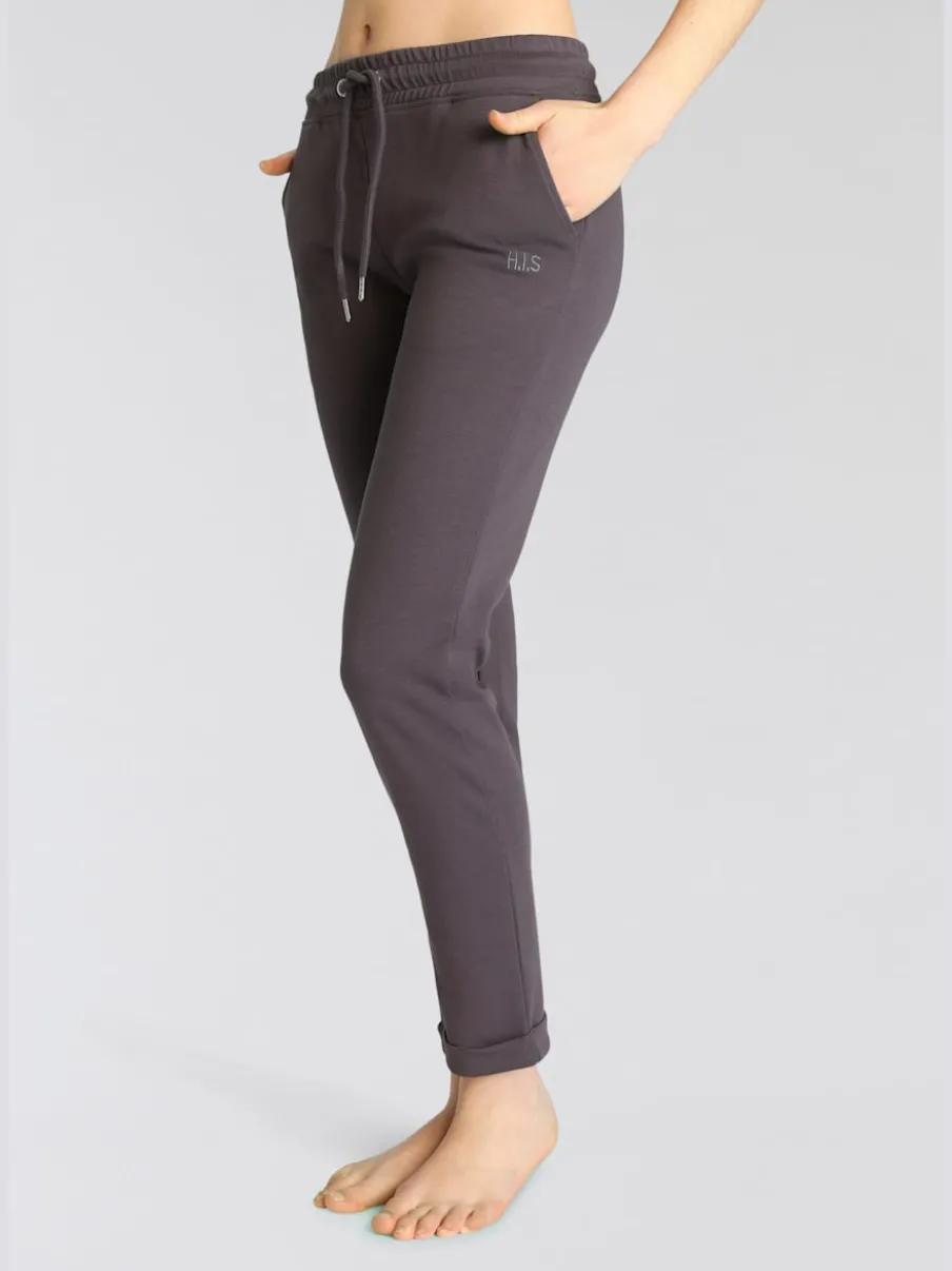 Pantalons confortables avec poches et logo brodé