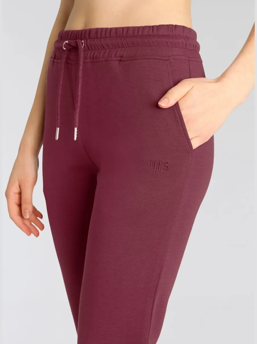 Pantalons confortables avec poches et logo brodé