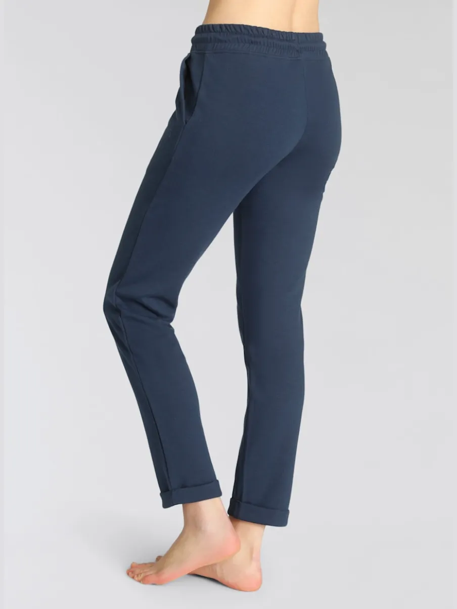 Pantalons confortables avec poches et logo brodé