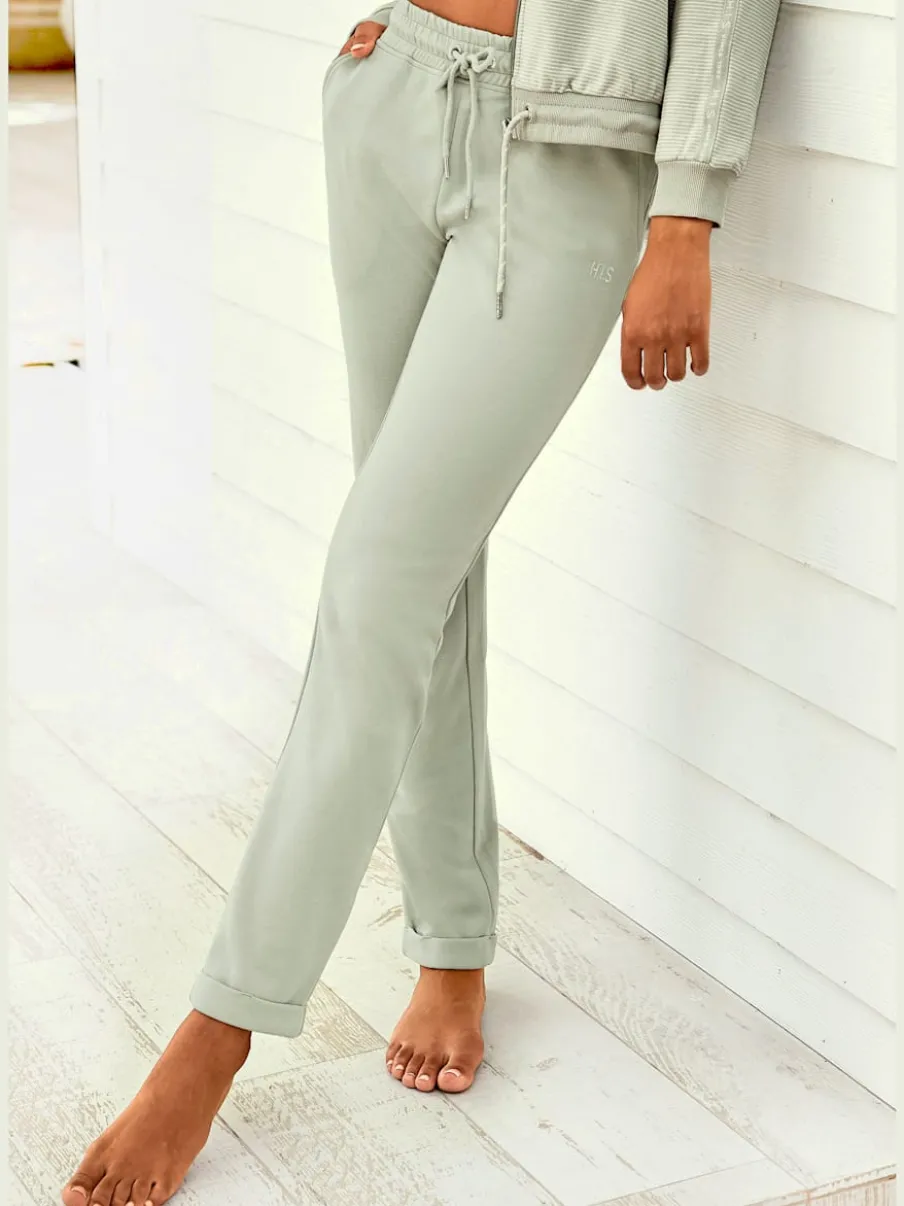 Pantalons confortables avec poches et logo brodé
