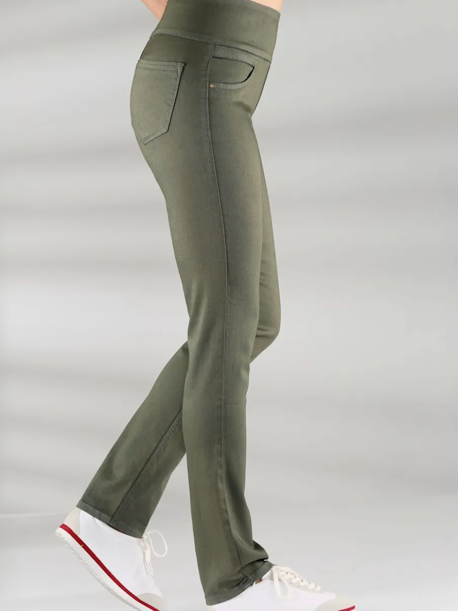 Pantalons confortables avec ceinture élastique et poches.