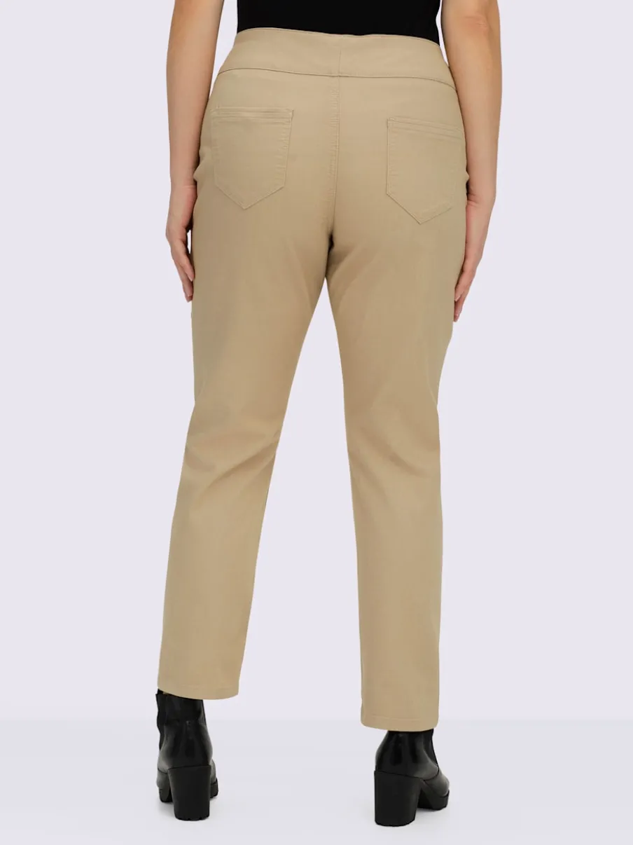Pantalons confortables avec ceinture élastique et poches.