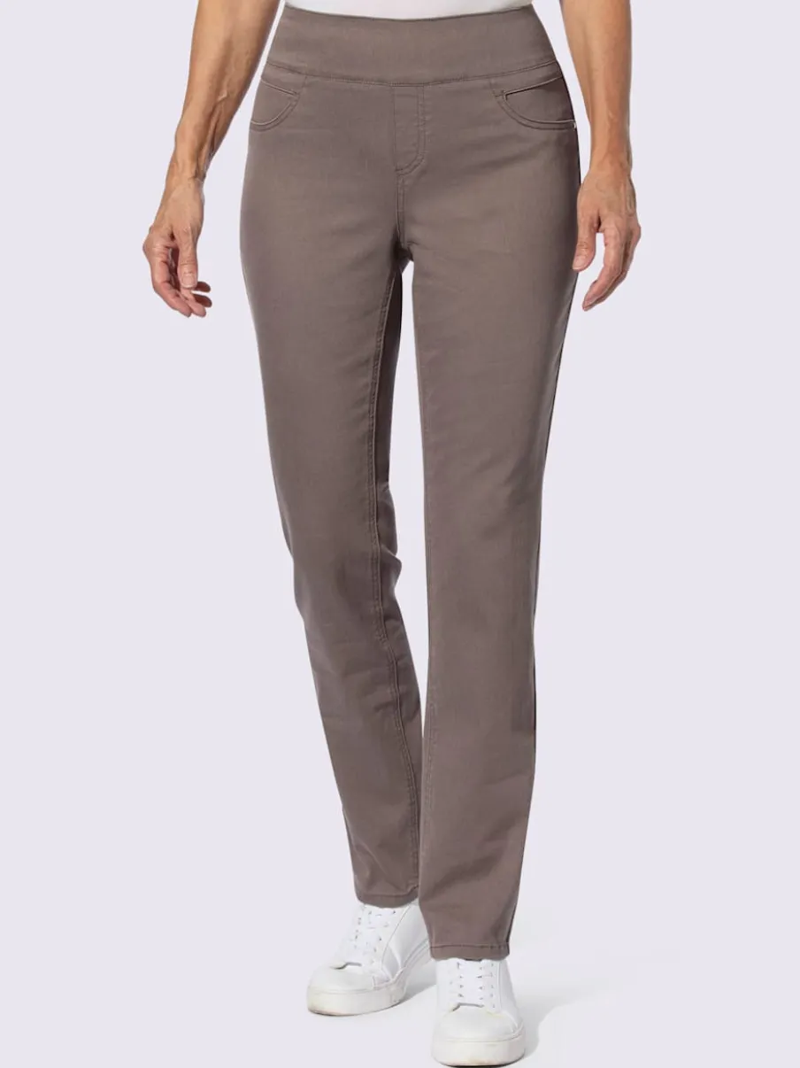 Pantalons confortables avec ceinture élastique et poches.