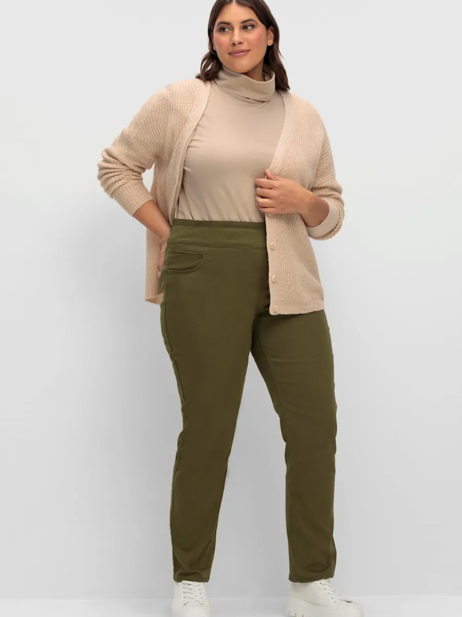 Pantalons confortables avec ceinture élastique et poches.
