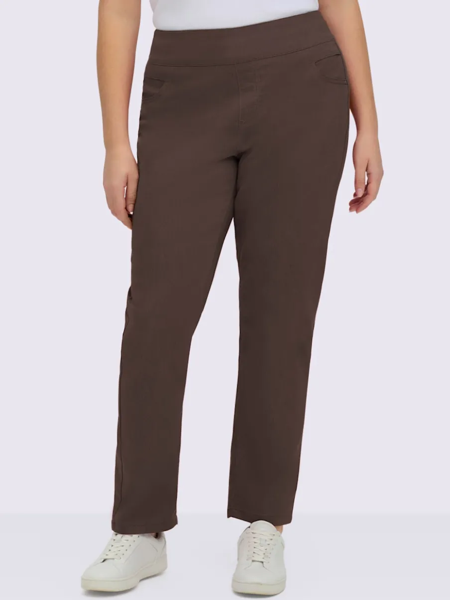 Pantalons confortables avec ceinture élastique et poches.