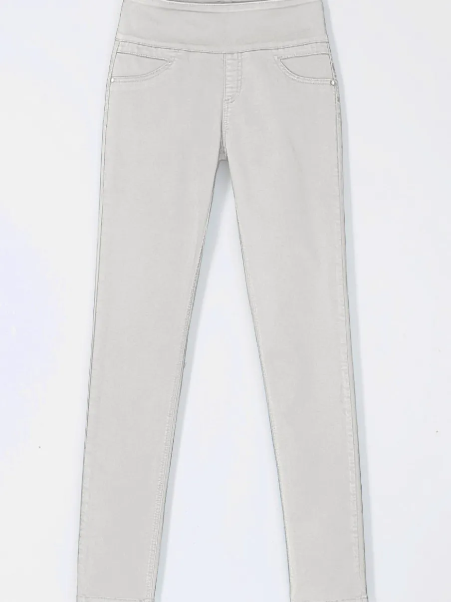 Pantalons confortables avec ceinture élastique et poches.