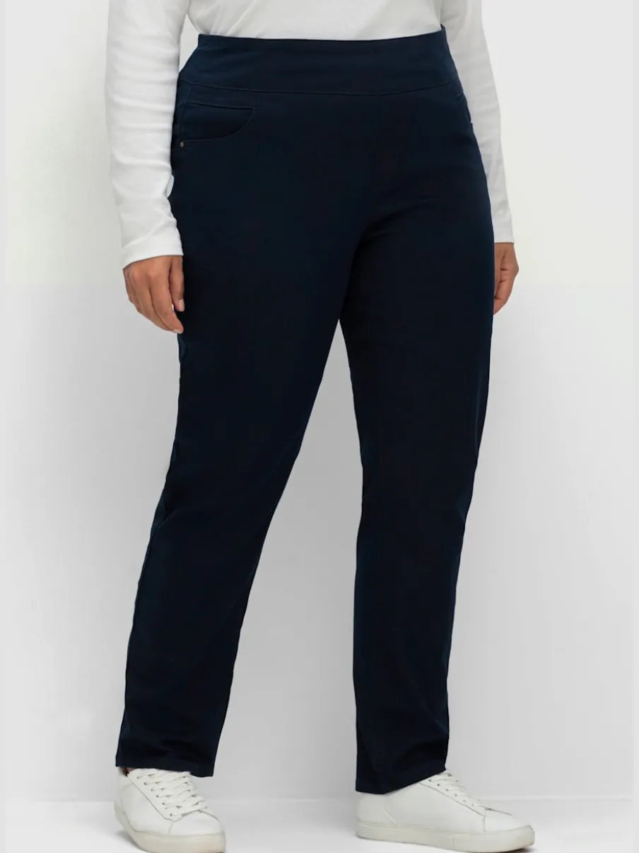 Pantalons confortables avec ceinture élastique et poches.
