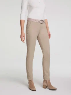 Pantalons droits avec poches et ceinture pratique