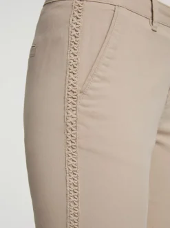 Pantalons droits avec poches et ceinture pratique