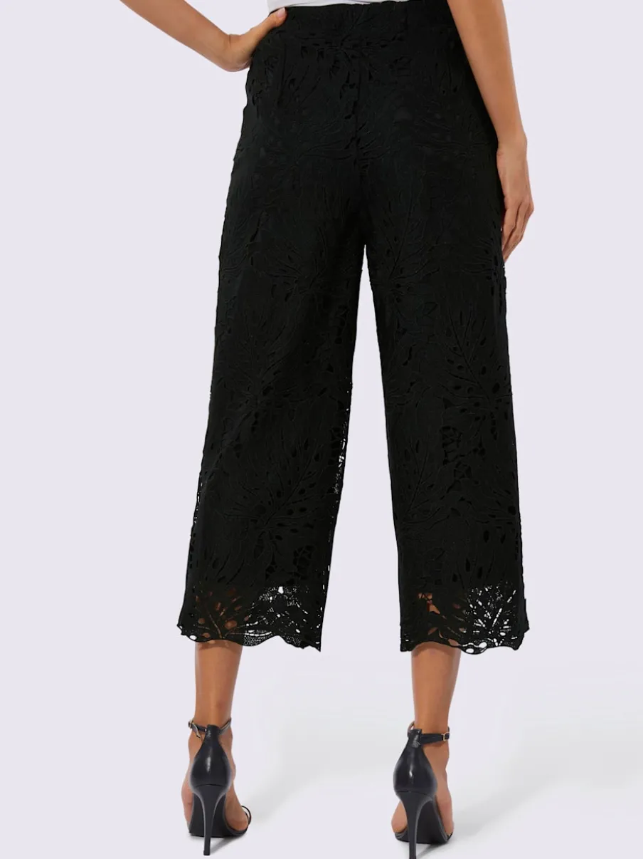 Pantalons en dentelle avec ceinture élastique et larges jambes