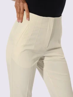 Pantalons en mélange de lyocell avec nervures décoratives