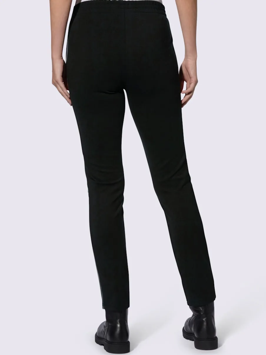 Pantalons en synthétique avec empiècements latéraux souples