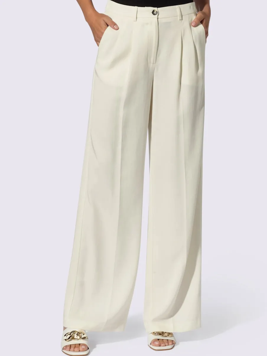 Pantalons larges avec plis et poches confort fit