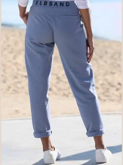 Pantalons molletonnés avec poches latérales et matière douce