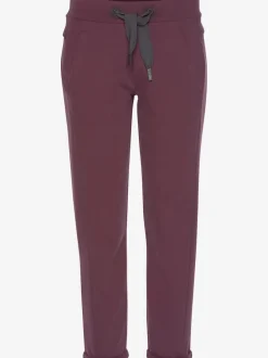 Pantalons molletonnés avec poches latérales et matière douce