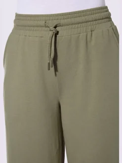 Pantalon sweat court avec ceinture élastique et poches