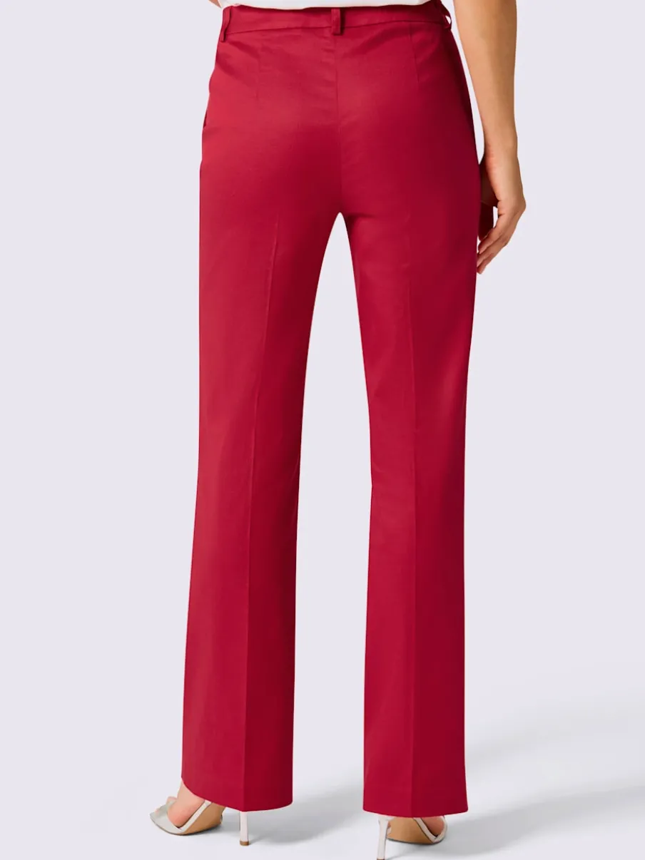 Pantalon tailleur à jambes larges avec plis repassés et poches latérales