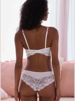 Panty de rêve à la coupe séduisante