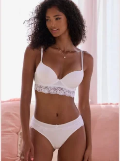 Panty de rêve à la coupe séduisante