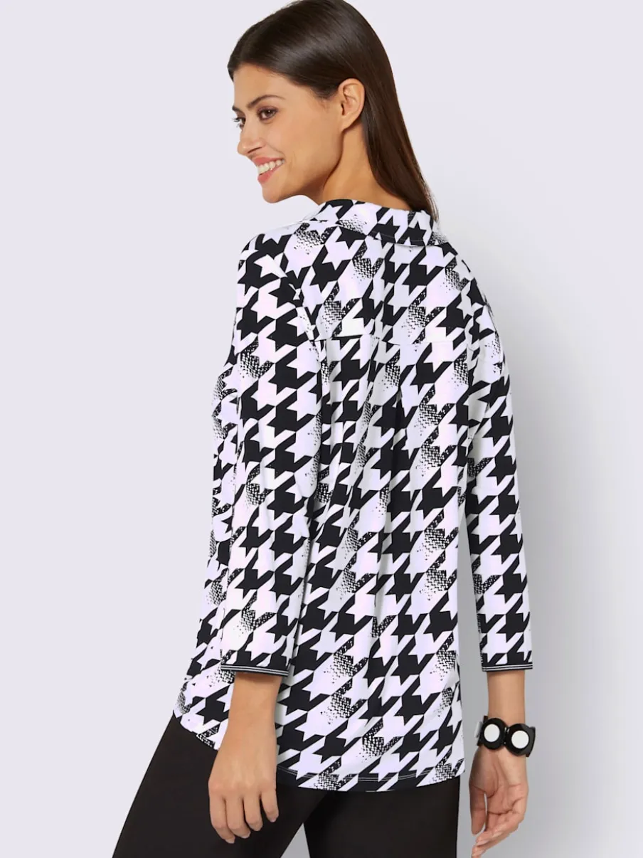 Polo fluide à col V avec motif géométrique en viscose