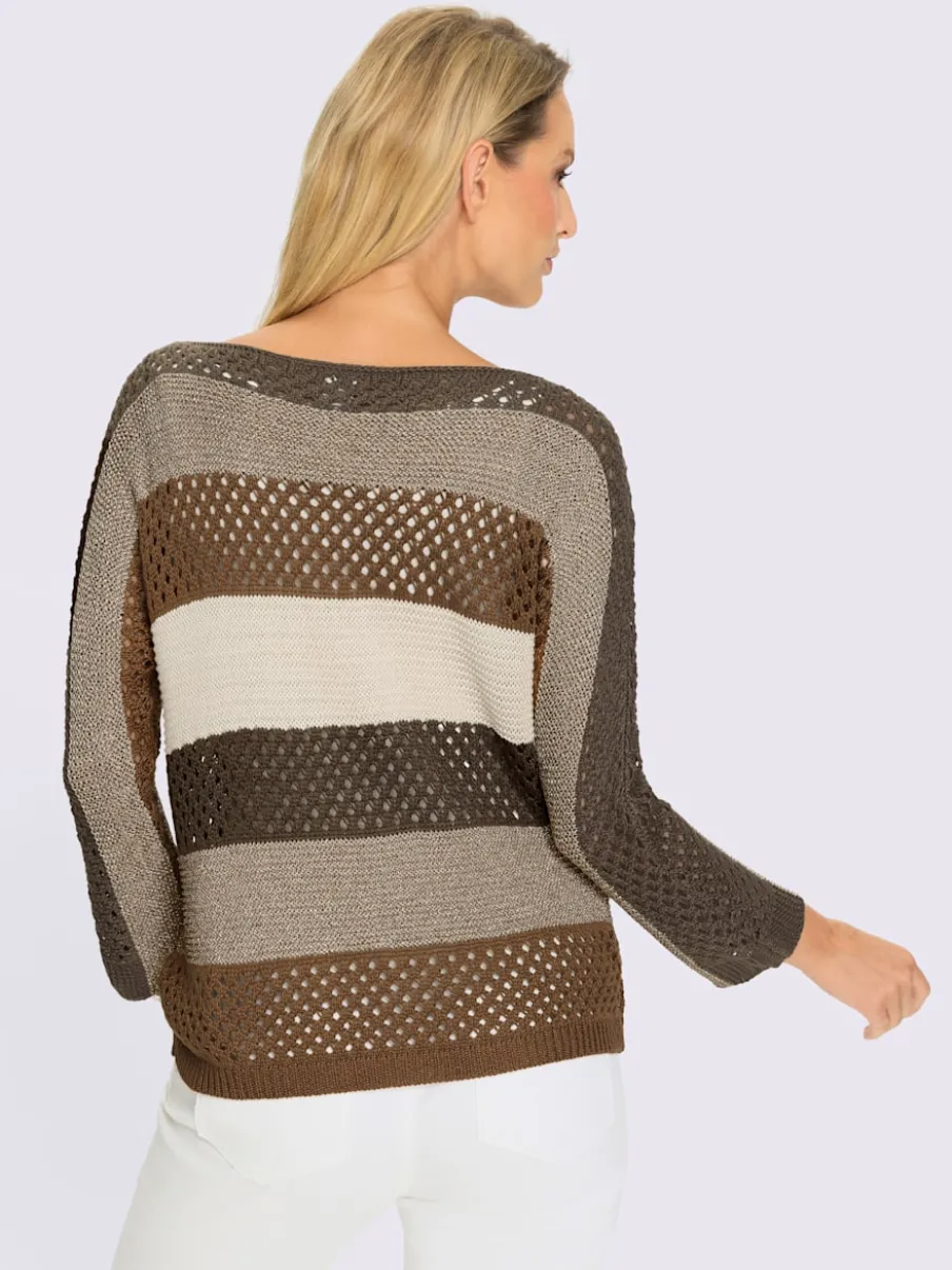 Pull ajouré avec encolure U et manches trois quarts
