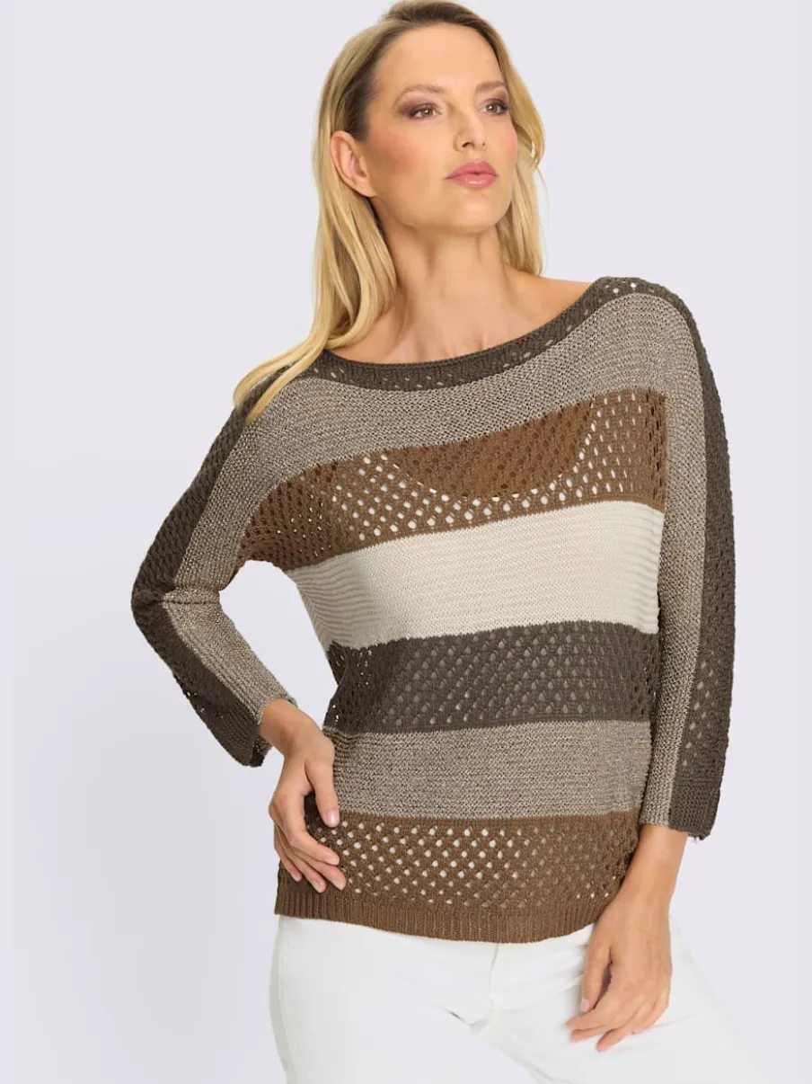 Pull ajouré avec encolure U et manches trois quarts