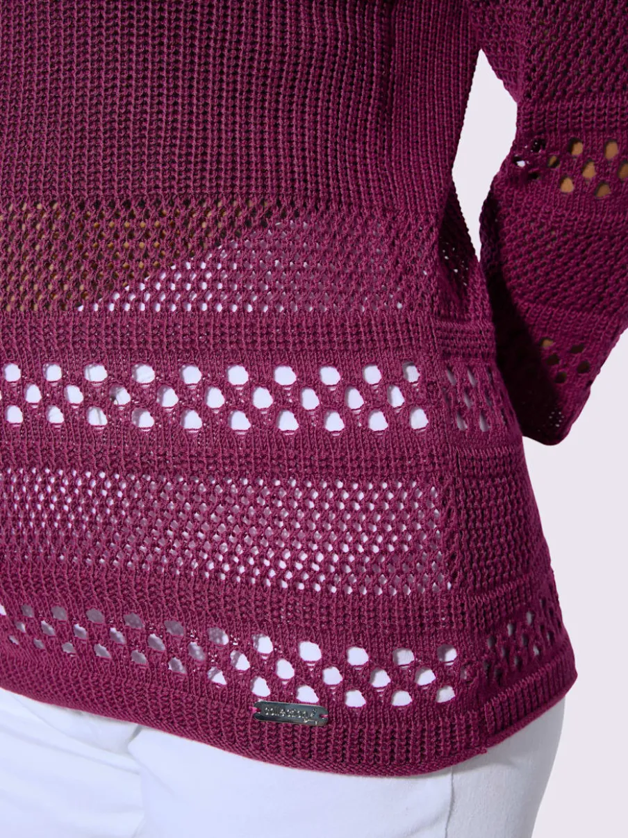 Pull ajouré col rond manches trois quarts motif tricoté