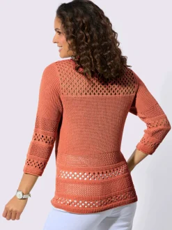 Pull ajouré col rond manches trois quarts motif tricoté