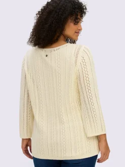Pull ajouré encolure en v flatteuse