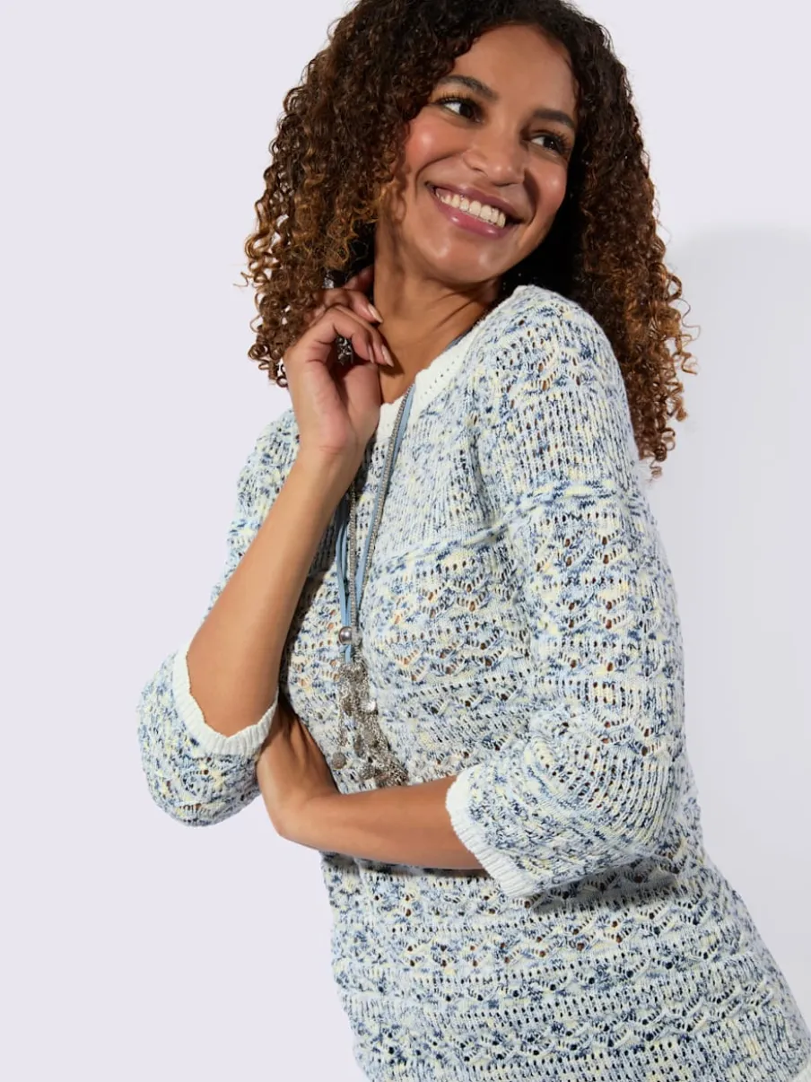 Pull ajouré en coton aux finitions ondulées manches trois quarts